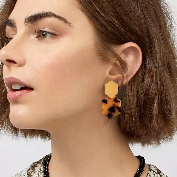 BaubleBar Jewelry - Baublebar Style Gold Plated Tortoise Earring